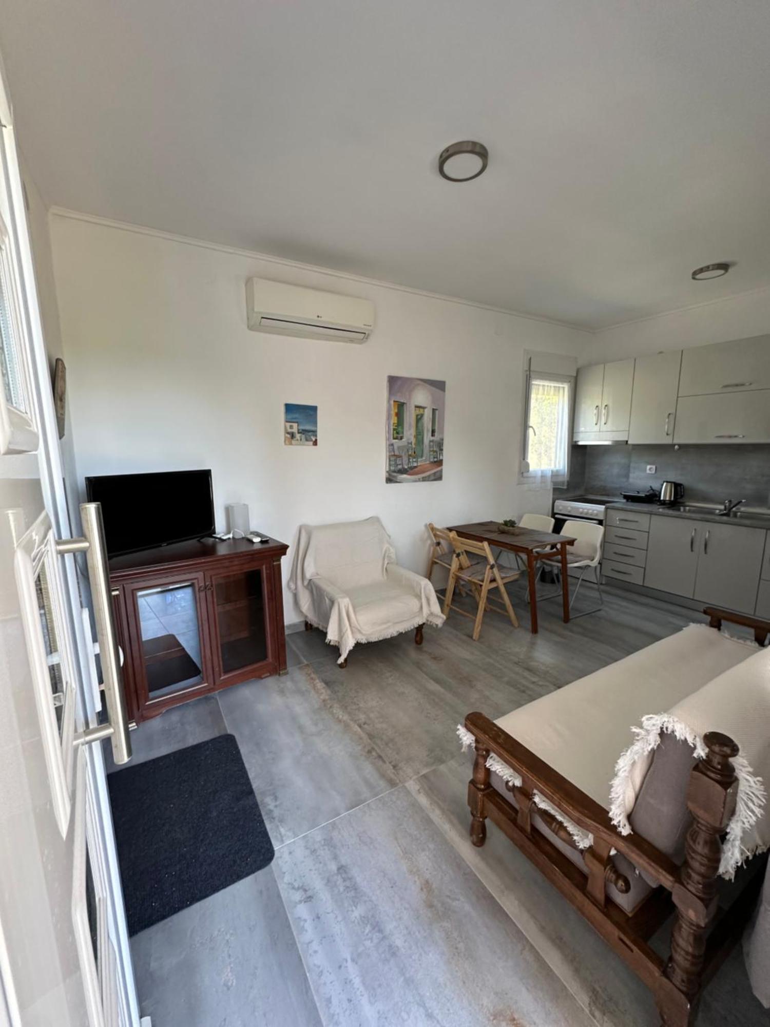 Agia Paraskevi  Seashore House Makri מראה חיצוני תמונה